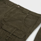 Agnolotti Cargo Shorts – Close-up: collar, cuff, hem