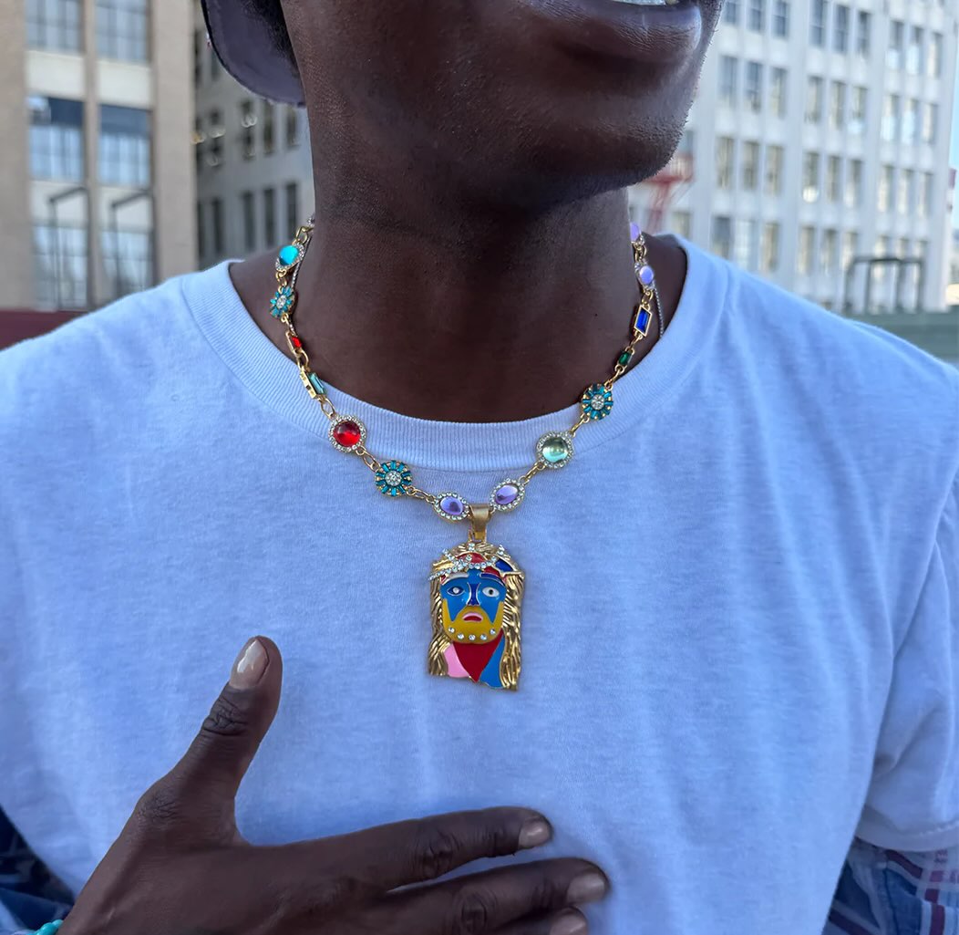 @dallaschron wearing Lucky Charm Mona Lisa Jesus Chain